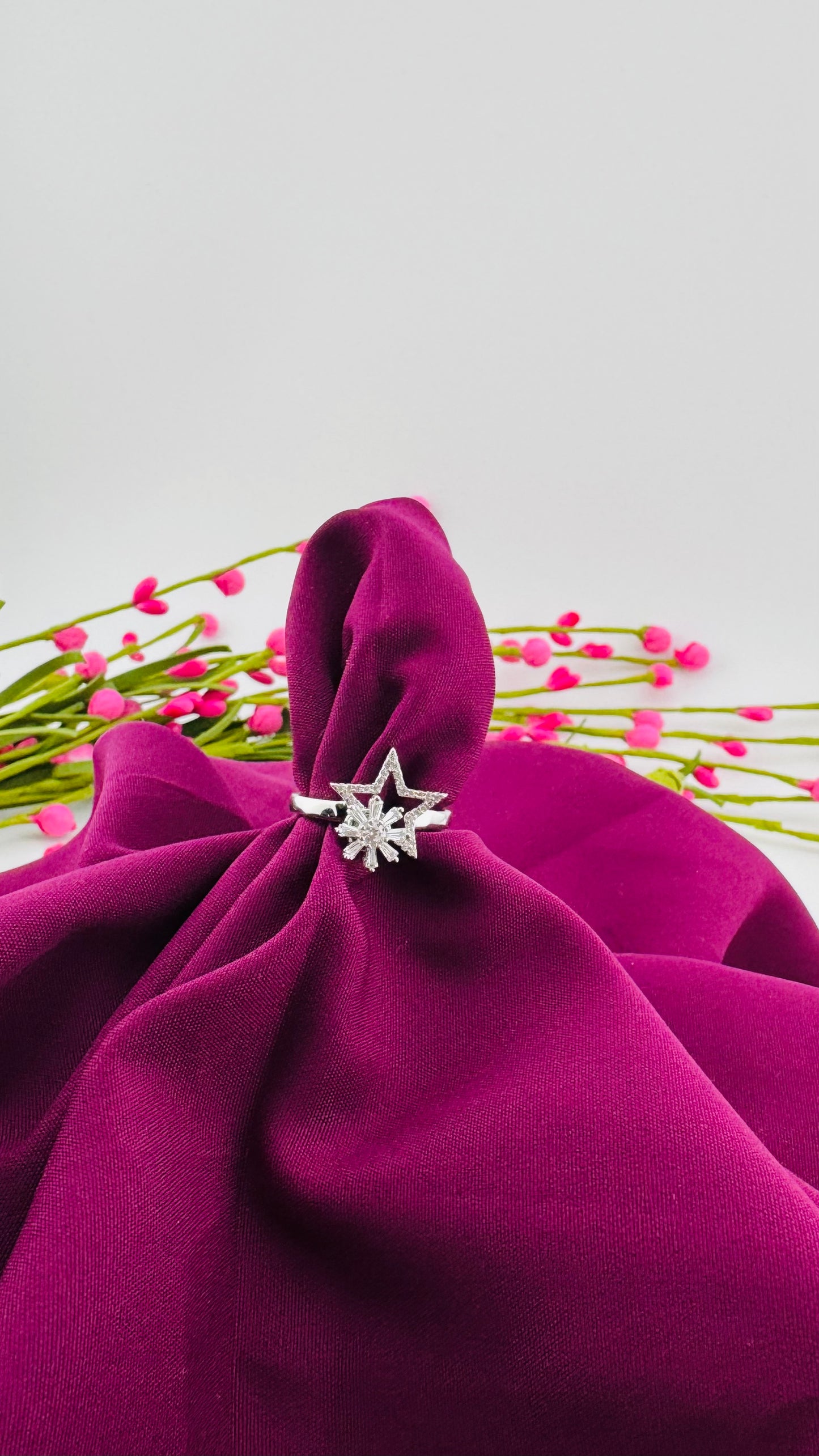 Adjustable Shinning Star Ring - Silver and Rose Gold