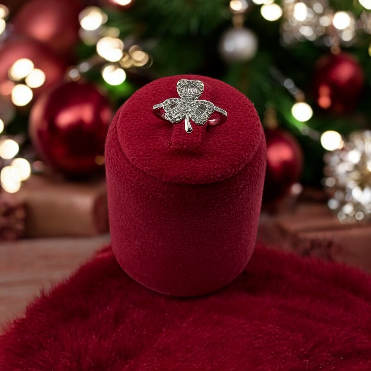 Lucky leaf Rings