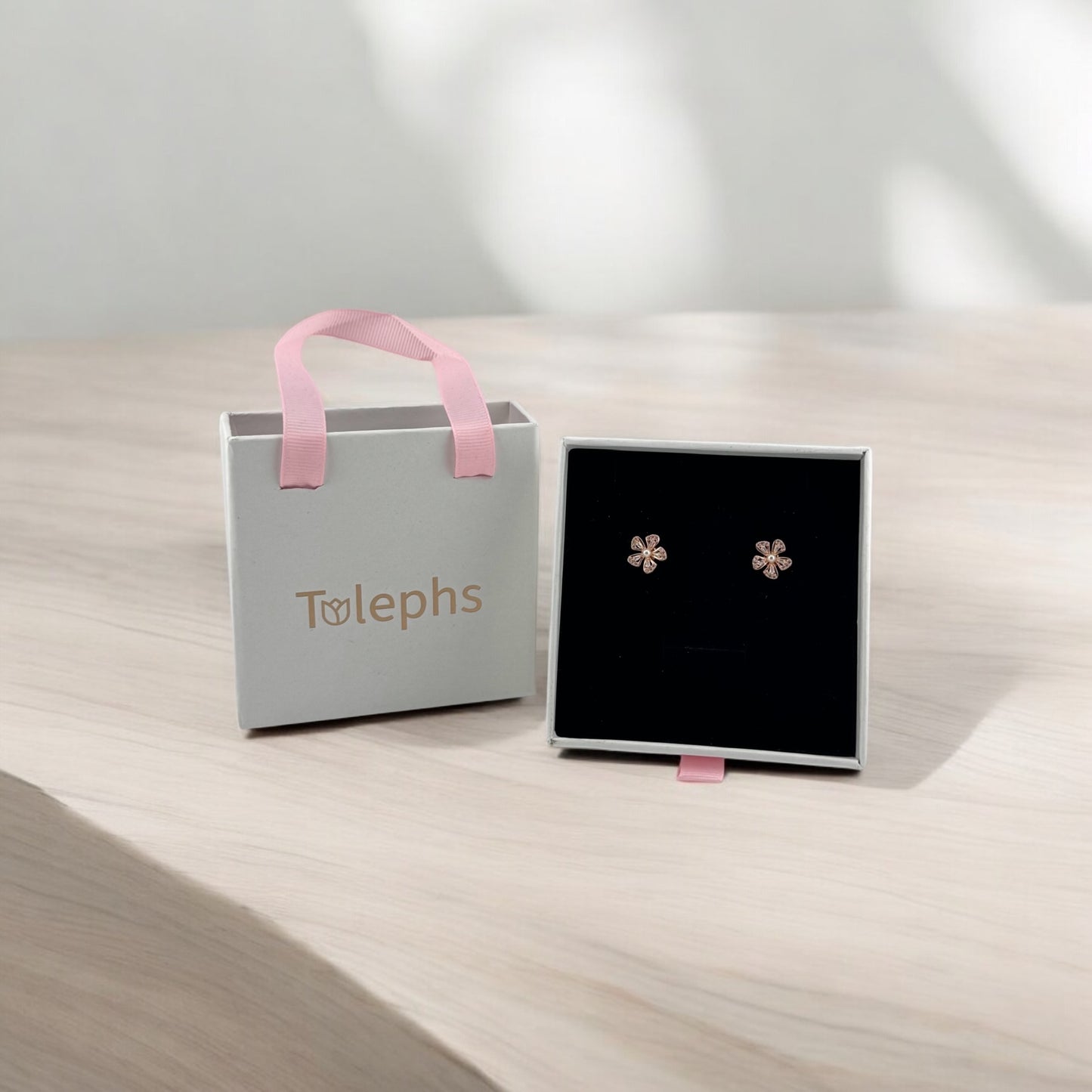 Korean design  Small Flower Stud Earrings