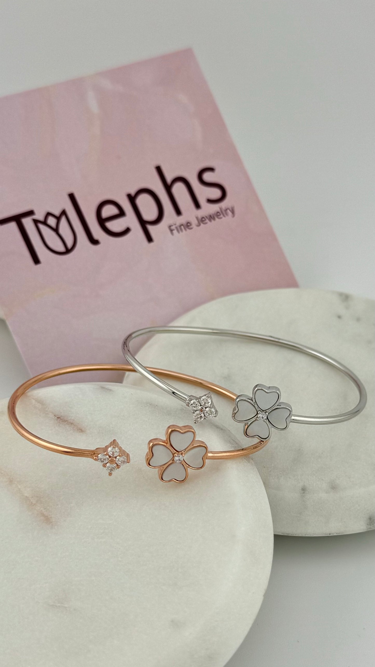 Beautiful Pipe Bangle with Flower Design