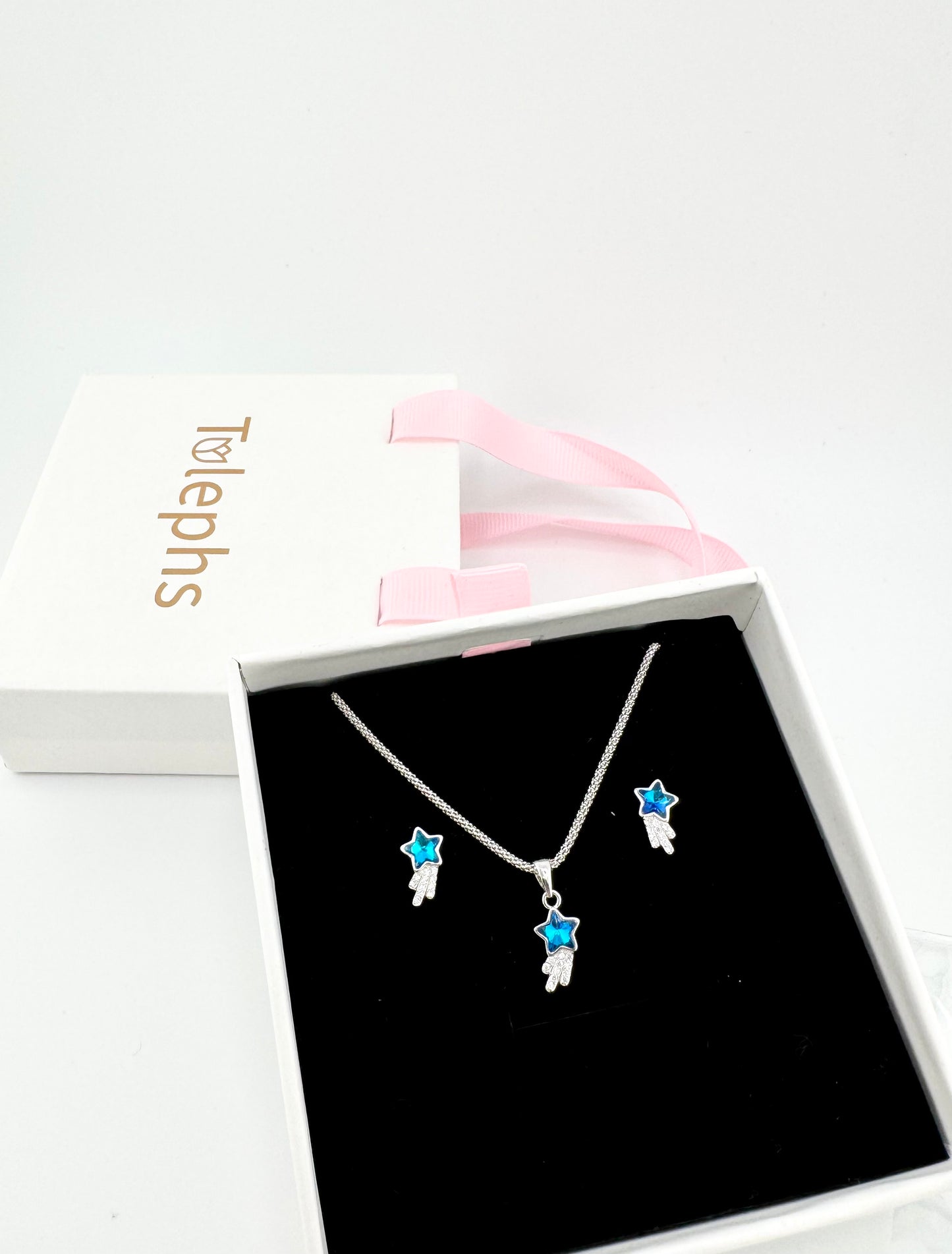 Light Blue Star Aurora Pendant Set