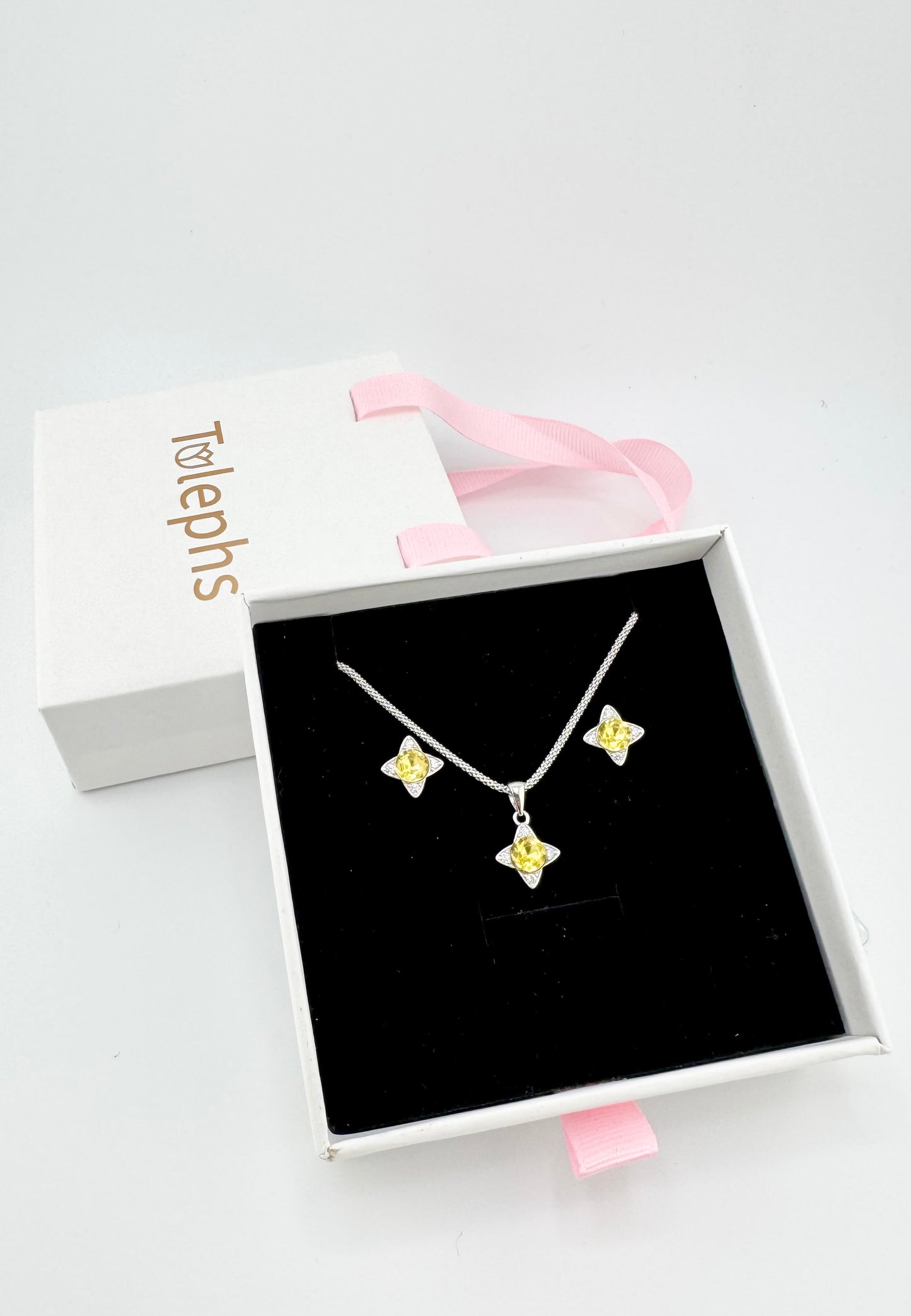 Yellow Flower Aurora Pendant Set